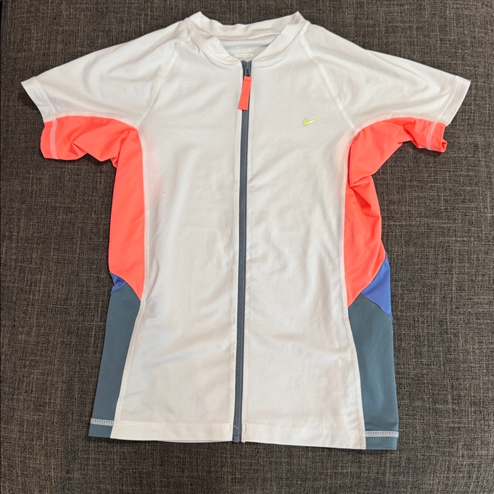 Nike Women’s Tri-Color Performance Zip-Up Top – Size M
